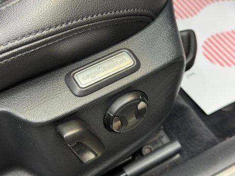 Volkswagen Passat 2.0 TDI BlueMotion Tech GT Euro 6 (s/s) 5dr 37