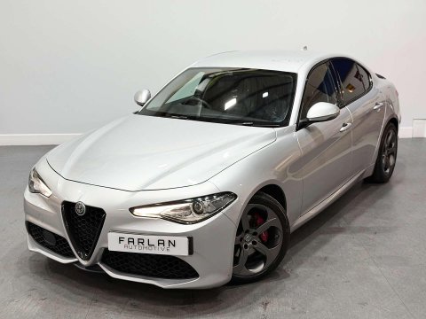 Alfa Romeo Giulia 2.2 TD Speciale Saloon 4dr Diesel Auto Euro 6 (s/s) (180 ps) 17