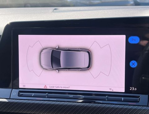 Volkswagen Golf 2.0 Golf R-Line TDI Semi-Auto 5dr 36