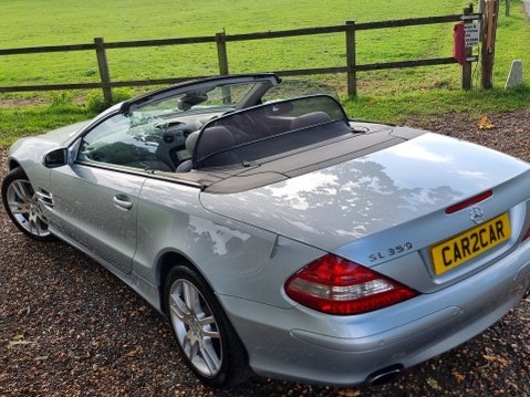 Mercedes-Benz SL Series SL350 19