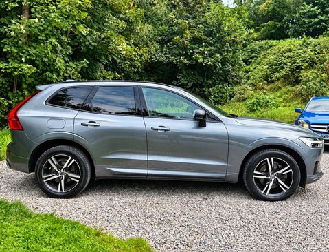 Volvo XC60 2.0 XC60 R-Design B5 MHEV Auto 5dr 3