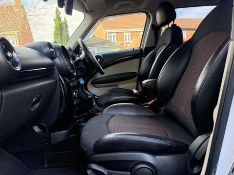 Mini Countryman 2.0 Cooper SD Auto ALL4 Euro 5 5dr 54