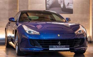 Ferrari GTC4 Lusso T 1