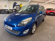 Renault Grand Scenic 1.6 VVT Dynamique TomTom Euro 5 5dr 2