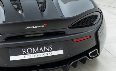 McLaren 570S Spider 34