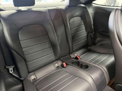 Mercedes-Benz C Class 2.0 C300 AMG Line (Premium Plus) Coupe 2dr Petrol G-Tronic+ Euro 6 (s/s) (2 41