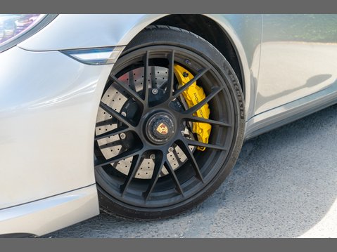 Porsche 911 3.8T 991 Turbo S Coupe 2dr Petrol PDK 4WD Euro 6 (s/s) (580 ps) 2
