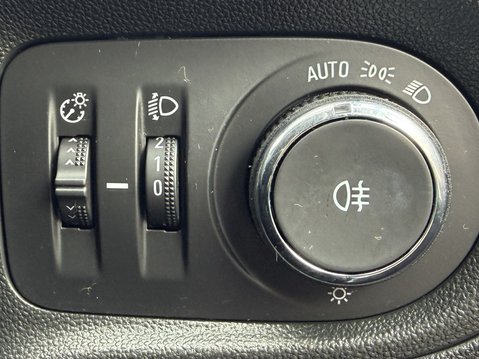 Vauxhall Grandland 1.2 Turbo GS Line 5dr 32