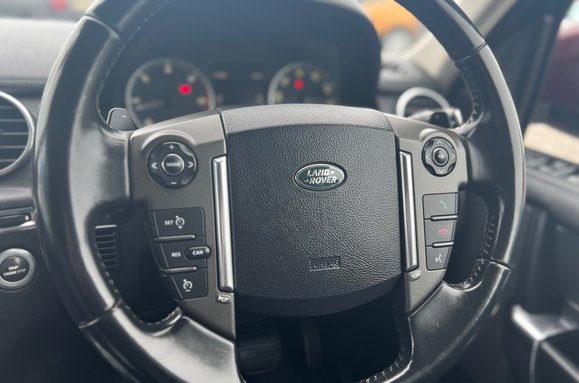 Land Rover Discovery SDV6 SE AUTO 7 SEATER 45