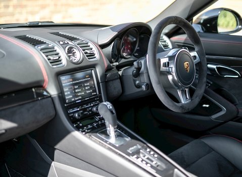 Porsche Boxster GTS 15