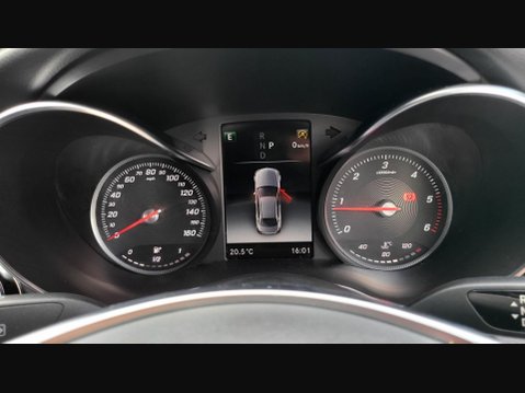 Mercedes-Benz C Class C 220 D AMG LINE PREMIUM PLUS 27