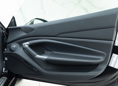 Ferrari F8 Tributo 17