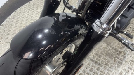 Harley-Davidson Dyna FXDF FAT BOB 2010 17K MOT SERVICED 1584 CRUISER BIKE 41