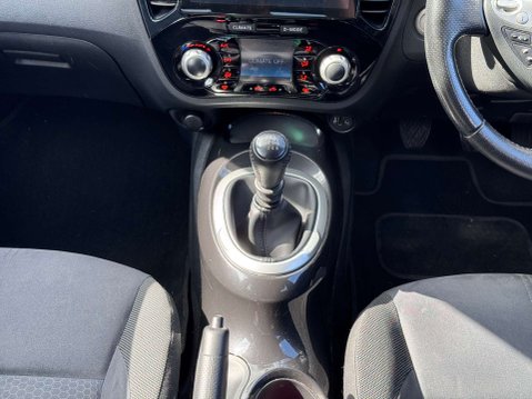 Nissan Juke 1.2 Juke N-Connecta DiG-T 5dr 20