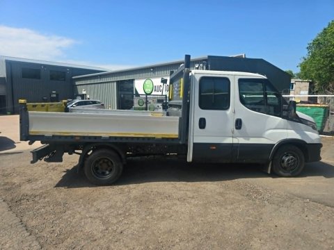 Iveco Daily 35C14D 4