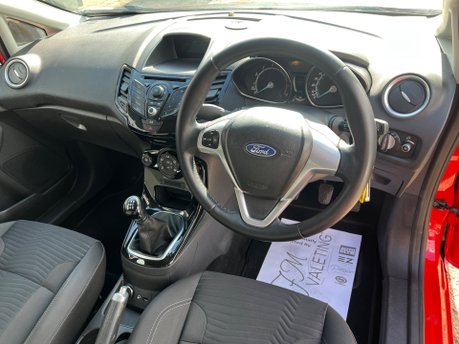 Ford Fiesta ZETEC 8