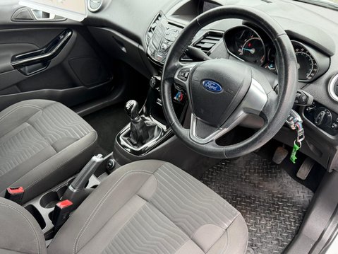 Ford Fiesta 1.0T EcoBoost Zetec Euro 6 (s/s) 5dr 11