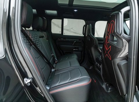 Land Rover Defender 110 V8 P525 URBAN XRS 16