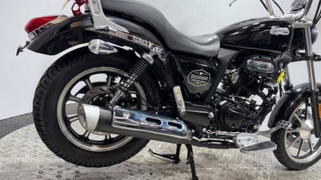 Lexmoto Michigan 2022 ONLY 3K NEW MOT SERVICED CRUISER 125CC LEARNER BIKE 8