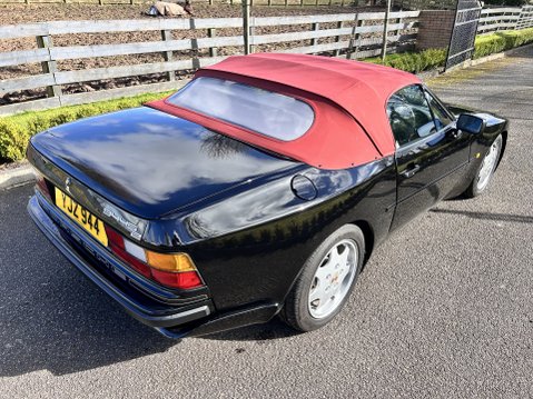 Porsche 944 S2 16V 26