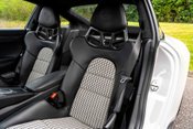 Porsche 911 GT3 TOURING. HOUNDSTOOTH. CARBON INT. PCCBS. LIFT. S/CHRONO. 9