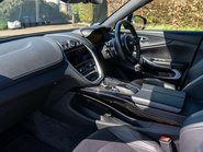 Aston Martin DBX 707 9