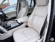 Land Rover Range Rover 3.0 TDV6 AUTOBIOGRAPHY 12
