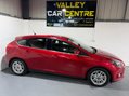 Ford Focus 1.0T EcoBoost Titanium Euro 5 (s/s) 5dr 5