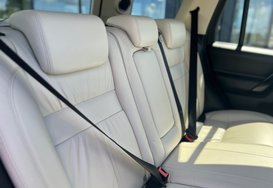 Land Rover Freelander SD4 METROPOLIS 24