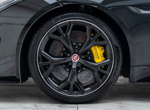 Jaguar F-Type PROJECT 7 27