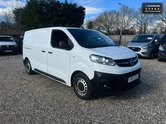 Vauxhall Vivaro SWB L1H1 F2700 Dynamic Air Con Sensors EURO 6 NO VAT 3