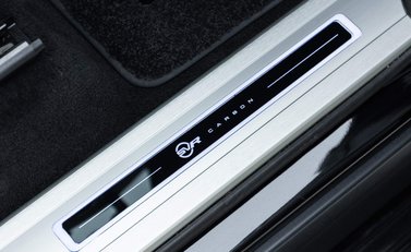 Land Rover Range Rover Sport 5.0 SVR Carbon Edition 17