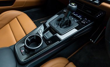 Porsche 911 GT3 TOURING (992.2) 19