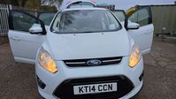 Ford C-Max 1.0T EcoBoost Titanium Euro 5 (s/s) 5dr 8