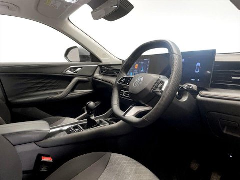 MG HS 1.5 T-GDI SE SUV 5dr Petrol Manual Euro 6 (s/s) (169 ps) 12