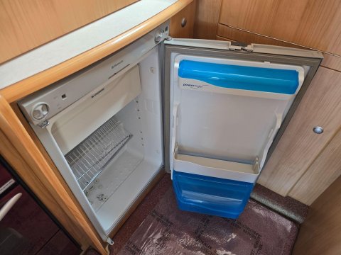 Autocruise Starblazer Motor Home 37
