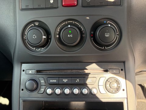 Citroen C3 Picasso 1.6 HDI VTR PLUS 15