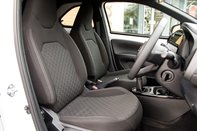 Toyota Aygo X VVT-I EDGE 21