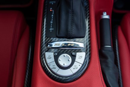 Mercedes-Benz SLR McLaren Roadster 26