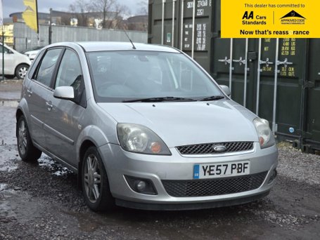 2007 2007 (57) Ford Fiesta 1.6 Ghia Hatchback 5dr Petrol Automatic (176 g/km, 99 bhp) photo
