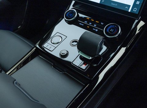 Land Rover Range Rover Sport D300 Autobiography 19