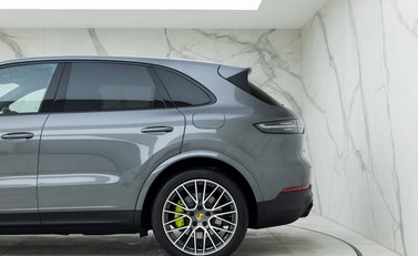 Porsche Cayenne E-Hybrid 27