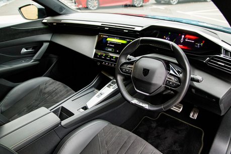 Peugeot 408 PURETECH S/S GT
