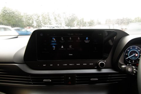 Hyundai i20 T-GDI PREMIUM MHEV 30