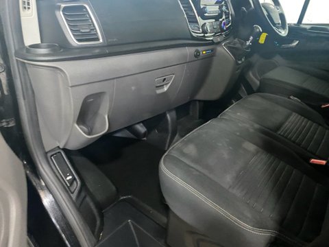 Ford Transit Custom 300 LIMITED P/V ECOBLUE L1H1 17