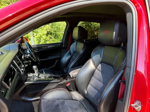 Porsche Macan 3.0 Macan GTS Semi-Auto 4WD 5dr 6