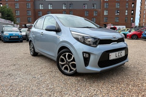 Kia Picanto WAVE. 6 MAIN DEALER SERVICES.. ONLY ONE OWNER.. REVERSING CAMERA.. A/C 