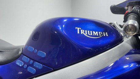 Triumph Sprint 2002 27K RUNNING PROJECT BIKE SPARES OR REPAIR SPORTS TOURER 19