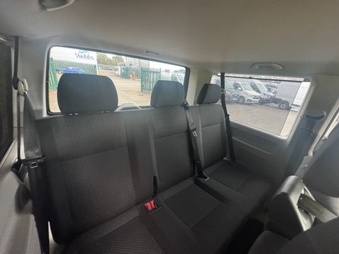 Volkswagen Transporter Shuttle S | T32 | 8 Seats | No VAT | Euro 6 | Vanlux 9