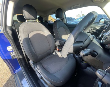 Mini Hatch 1.5 Cooper Classic 3dr 50